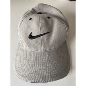 Nike Adjustable Dad Hat Wolf Grey with Black Swoosh